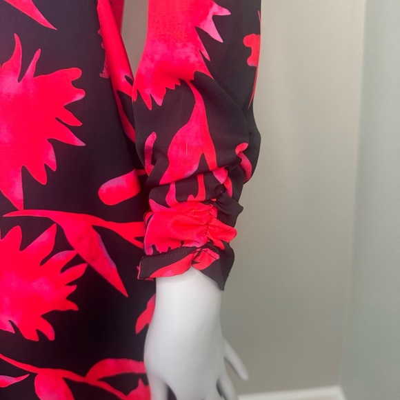 ARTIGLI Bold Floral Print Mini Dress Silky Polyester Made In Italy Size 40 (4) - Picture 13 of 16